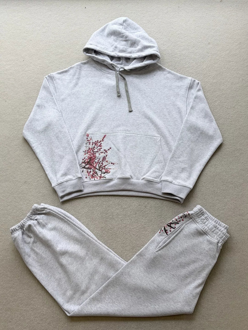 Derschutze Heather Grey Cropped Hoodie & Jogger Set Cherry‑Blossom Embroidery