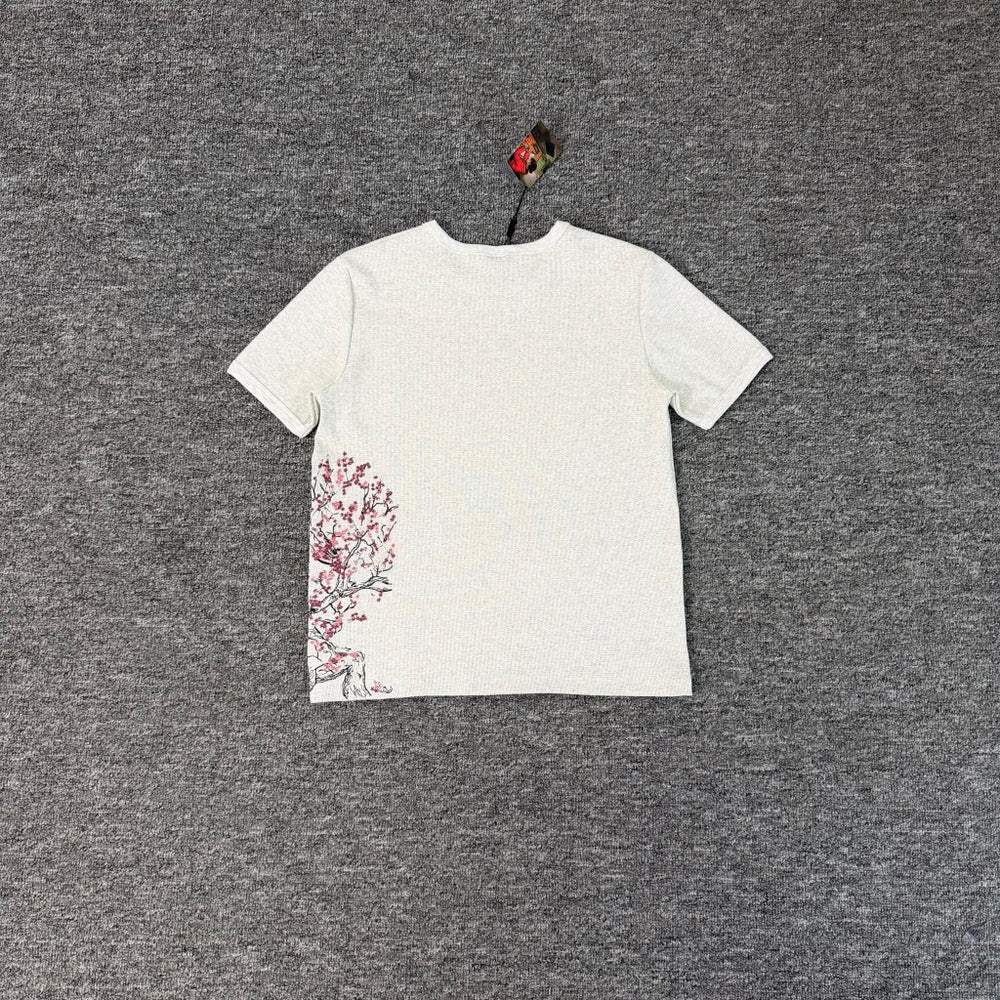 Derschutze Heather‑Off‑White Waffle‑Knit Plum‑Blossom Tree Side‑Print Tee