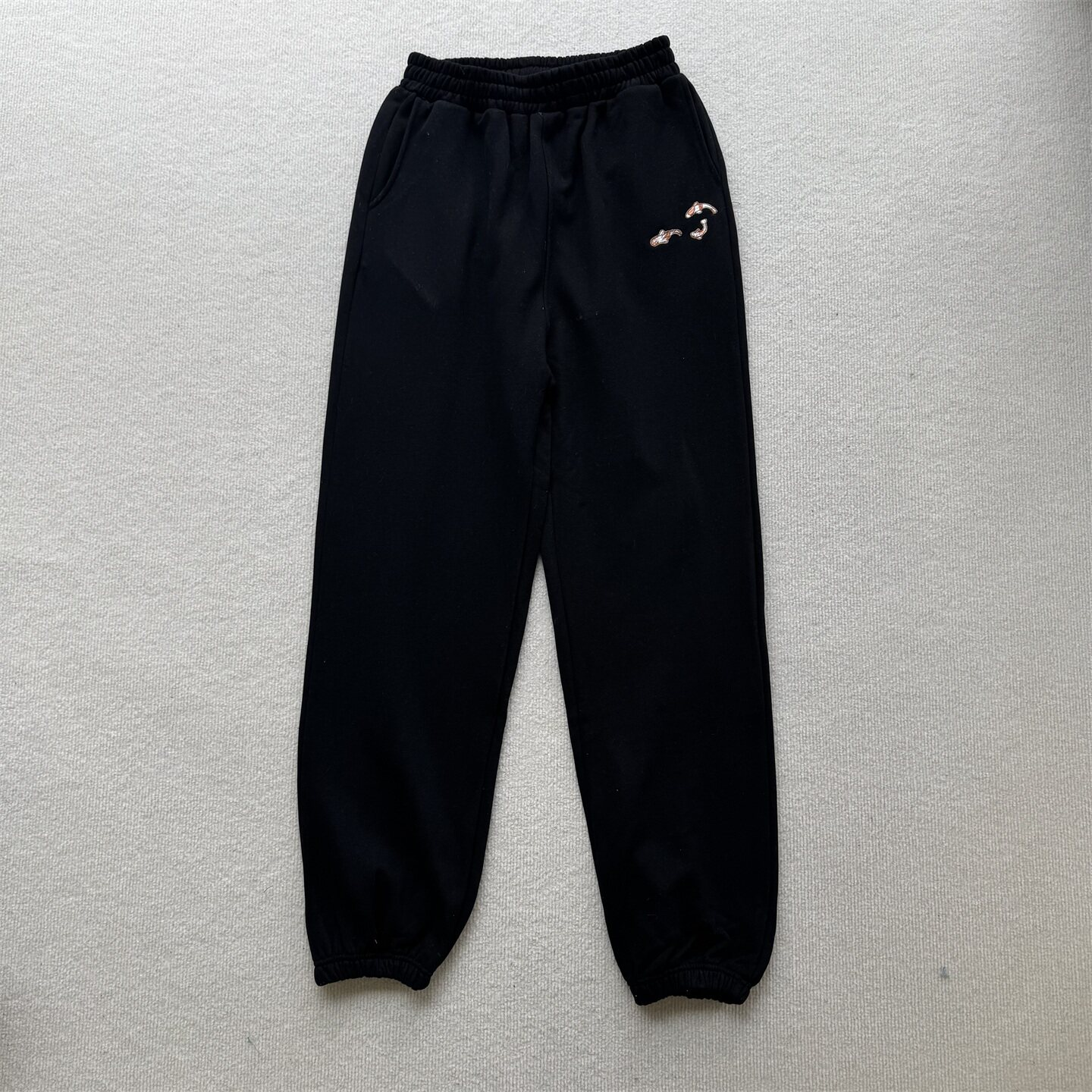Derschutze Black Cropped Hoodie & Jogger Set Bear‑Koi Fish Embroidery