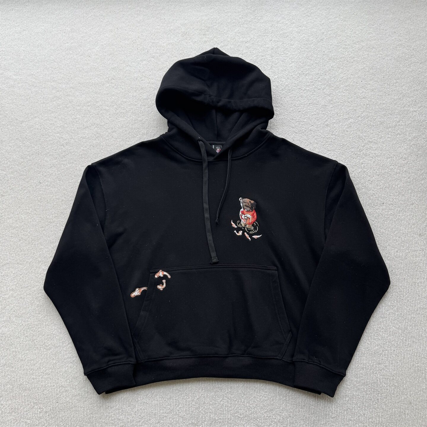 Derschutze Black Cropped Hoodie & Jogger Set Bear‑Koi Fish Embroidery
