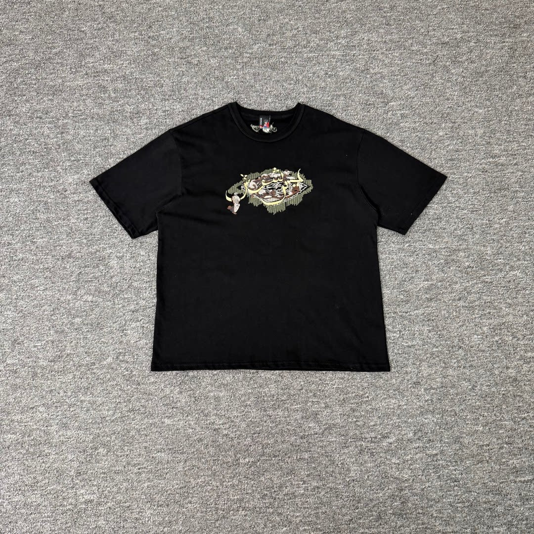 Derschutze Black Vintage Arabic Art Graphic Tee