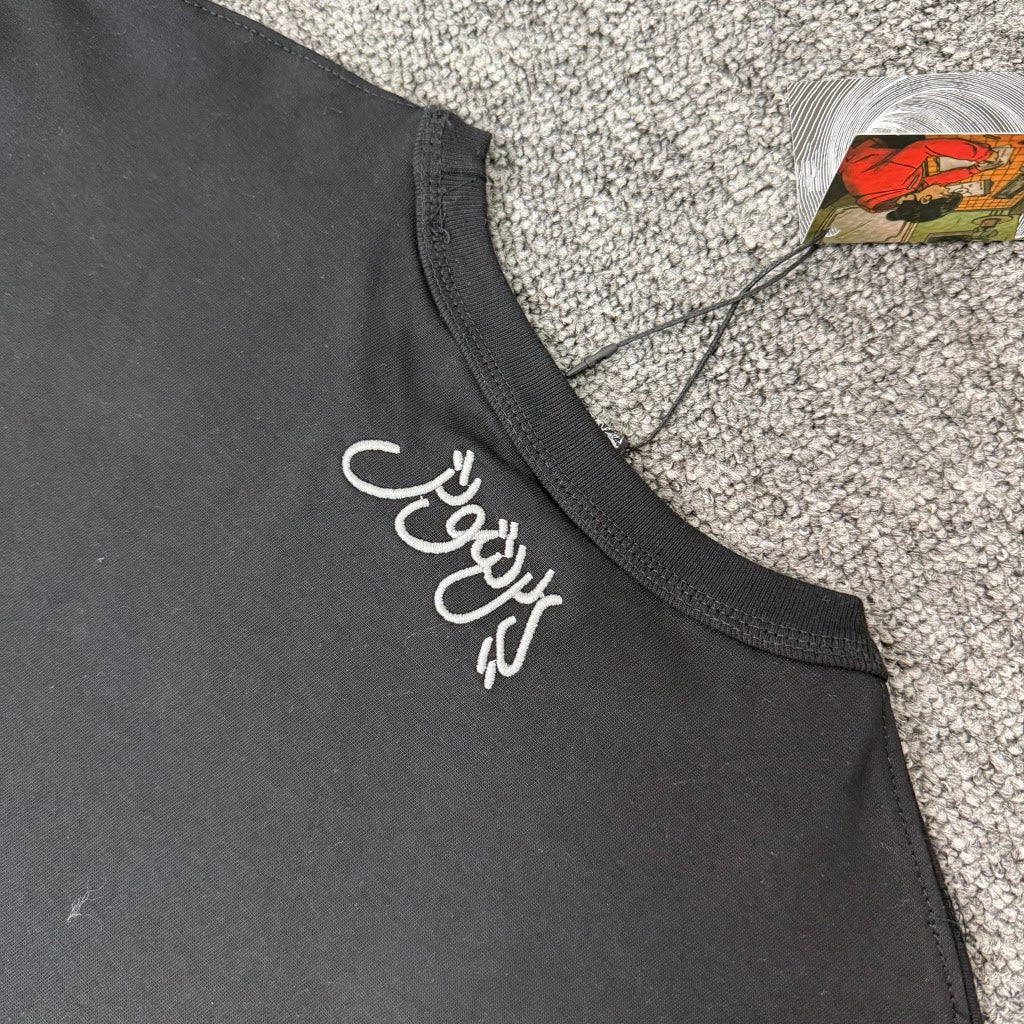 Derschutze Black Prayer Hands Red Beads Embroidered Tee