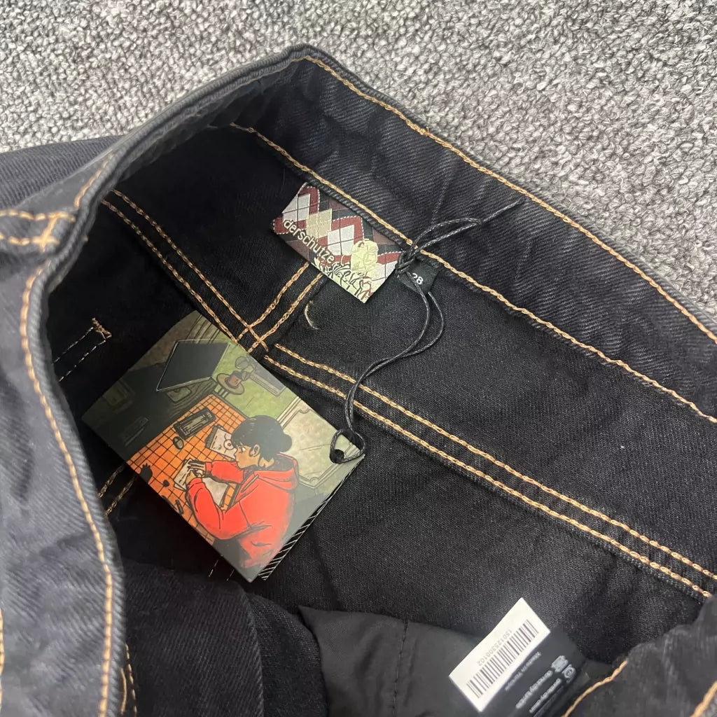 Derchutze Floral Embroidered Black Jeans