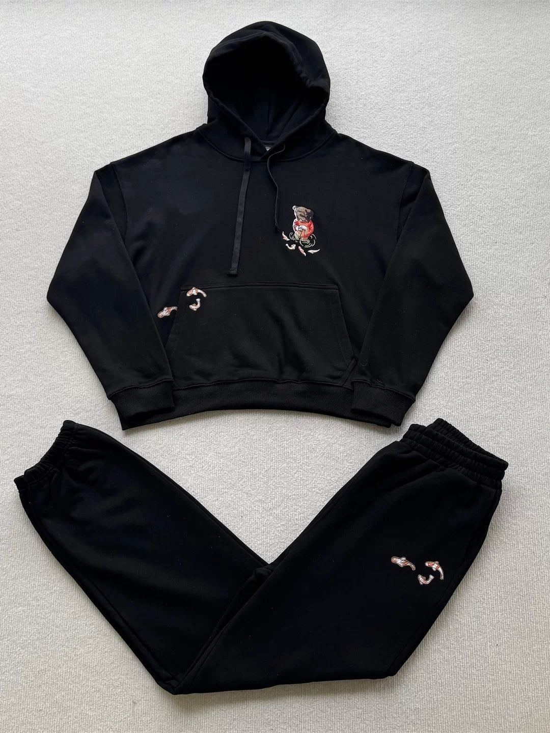 Derschutze Black Cropped Hoodie & Jogger Set Bear‑Koi Fish Embroidery