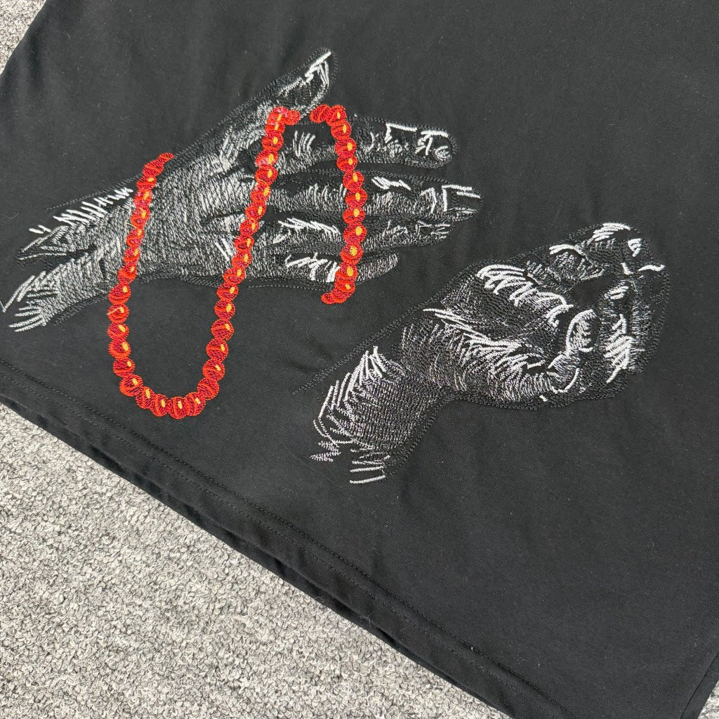 Derschutze Black Prayer Hands Red Beads Embroidered Tee