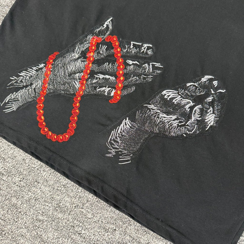 Derschutze Black Prayer Hands Red Beads Embroidered Tee
