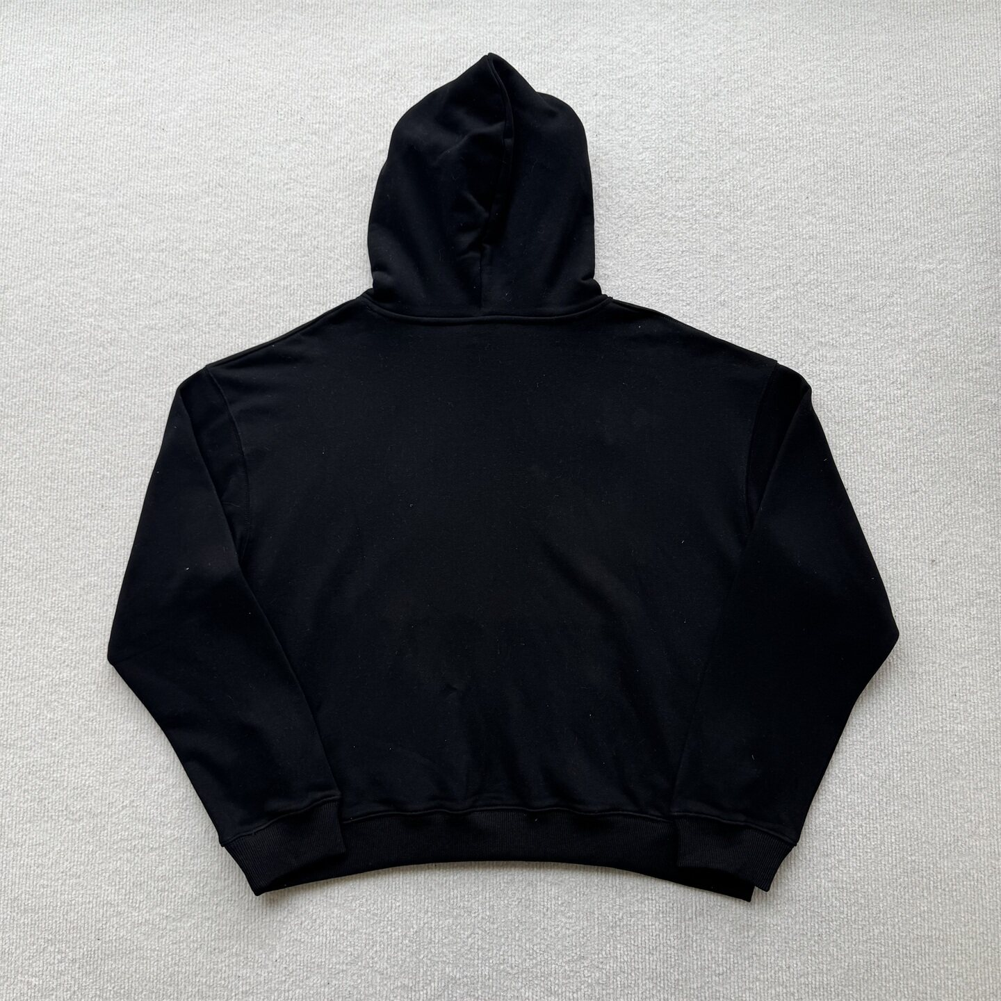 Derschutze Black Cropped Hoodie & Jogger Set Bear‑Koi Fish Embroidery